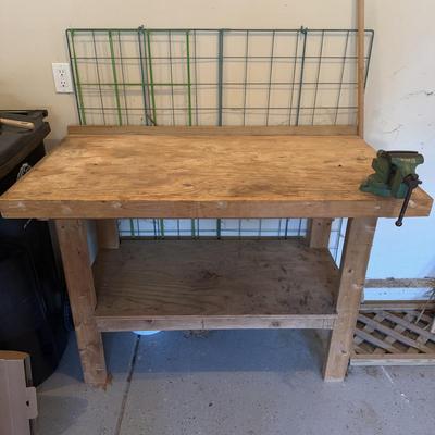 LOT 128G: Wooden Workbench w/ Vice