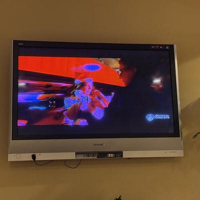 LOT 163B: Panasonic 60" Television (Works)