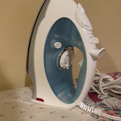 LOT 168B: Floral Cat Ironing Board, Buttoneer, Shoe Shine Kit & Hamilton Beach Iron Model 14010