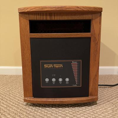LOT 169B: Sun Twin Quartz Infrared Portable Heater Model STWGEN3