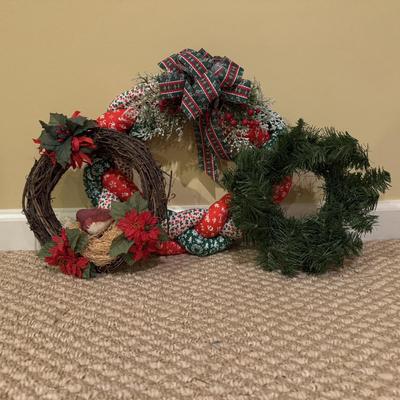 LOT 171B: Holiday Garland & Wreaths