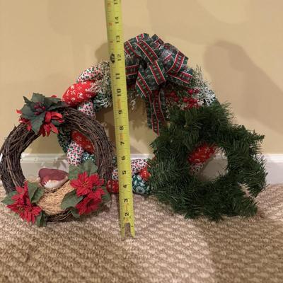 LOT 171B: Holiday Garland & Wreaths