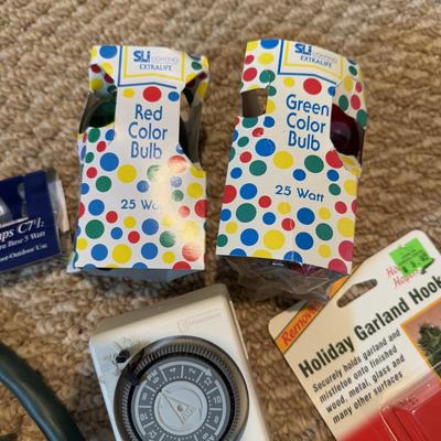 LOT 173B: Holiday Lights, Decor & Accessories