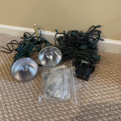 LOT 173B: Holiday Lights, Decor & Accessories