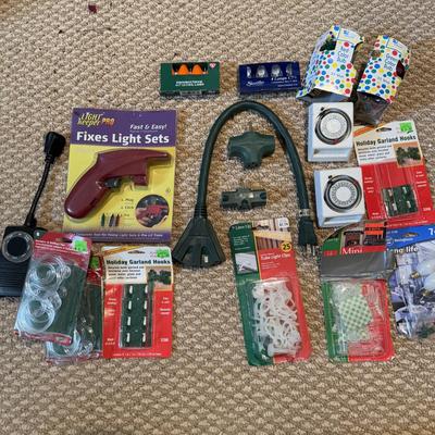 LOT 173B: Holiday Lights, Decor & Accessories