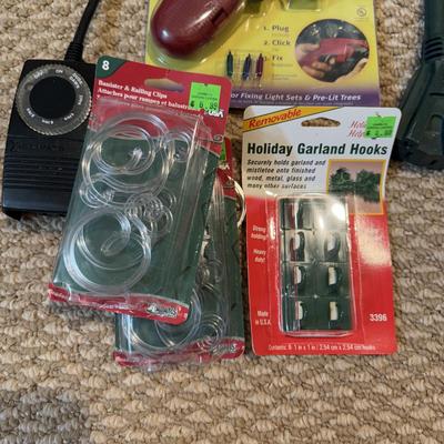 LOT 173B: Holiday Lights, Decor & Accessories