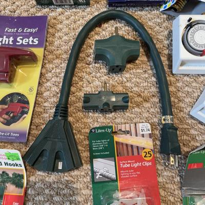 LOT 173B: Holiday Lights, Decor & Accessories