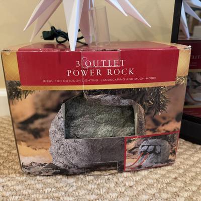 LOT 173B: Holiday Lights, Decor & Accessories