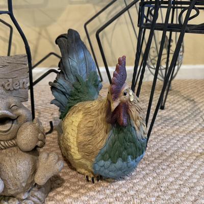 LOT 176B: Metal Plant Stands, Plastic Pots & Garden Decor