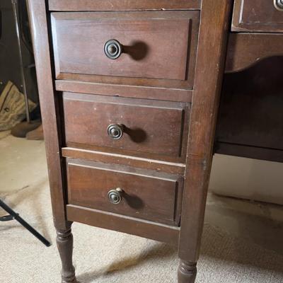 LOT 178B: Vintage Physician’s Desk