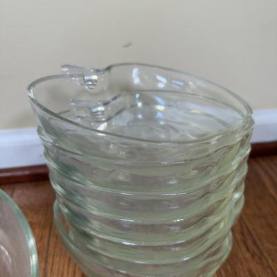 LOT 180N: Collection of Glass Bowls & Shaped Dishes - Apple Set, Arc Set & Tinted Bowls