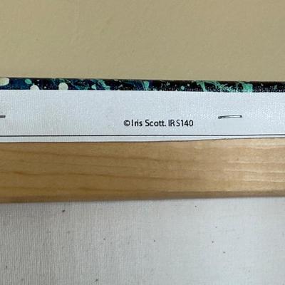 LOT 187L: Canvas Wall Art - Golden Retrievers, Pink Castle & Soccer Goal