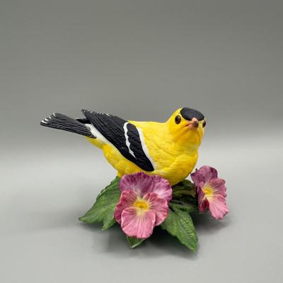 LOT 189N: Lenox Porcelain Birds - American Robin, 2001 Christmas Nuthatch, Bluebird & American Goldfinch