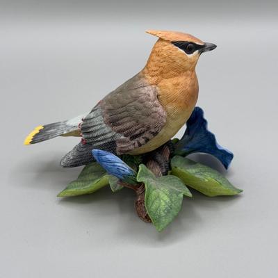 LOT 191N: Lenox Birds - Baltimore Oriole, Blue Jay, Red-Breasted Nuthatch & Cedar Waxwing