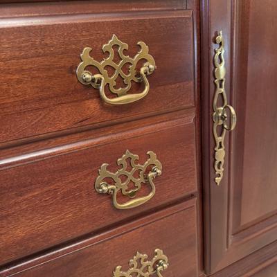 LOT 193D: American Drew Hutch / China Cabinet