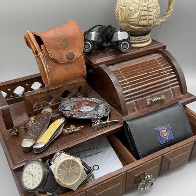 LOT 199J: Vintage Desktop Organizer, Avon Ship Mug, Phillies Belt Buckle, Pocket Knives & More