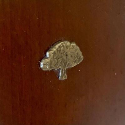 LOT 205 M: American Drew 6 Drawer Chest of Drawers & 9 Drawer Dresser w/ Mirror