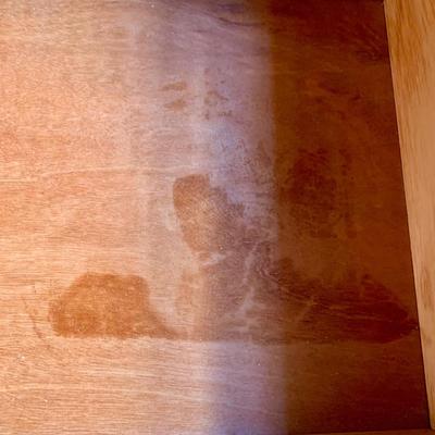 LOT 205 M: American Drew 6 Drawer Chest of Drawers & 9 Drawer Dresser w/ Mirror