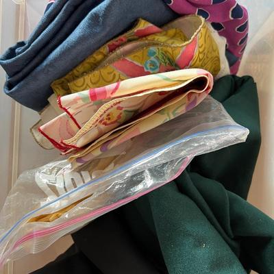 Lot Specialty Fabric - Cashmere, Scottish Wool, Wain Shiell