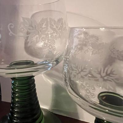 32 Vintage MCM Beehive Stemmed Wine Glasses