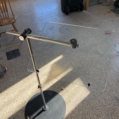 Adjustable AirDesk