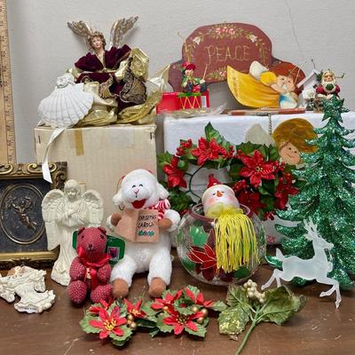 Large Christmas Decor Lot