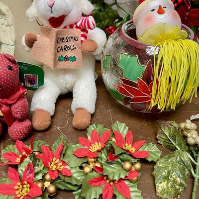 Large Christmas Decor Lot