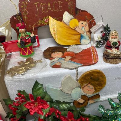 Large Christmas Decor Lot