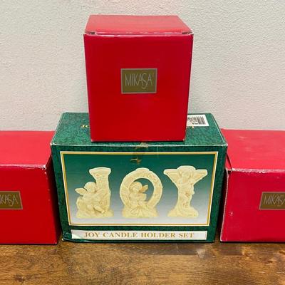 Christmas Decor Lot - Mikasa Crystal Mugs & Ceramic "JOY" candlestick holders