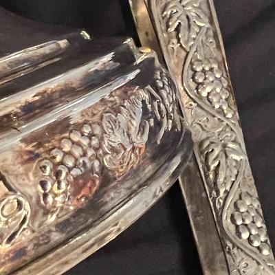 Matching set of Silverplated Water Pitcher & Wine Cooler / Ice Bucket