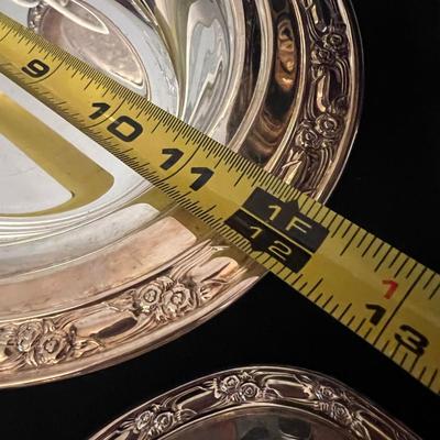 Lot of Oneida Silversmiths Plated Serving Ware Set