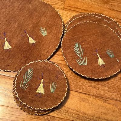 Vintage Tableware - Table Cloths, Placemats, Napkin Holders, Coasters, Trivets
