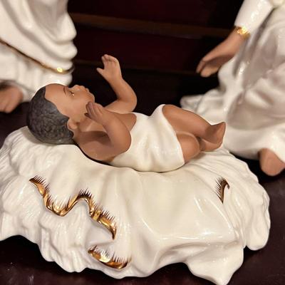 Christmas Figurine Lot - Lenox O Holy Night, Jim Shore C4005277