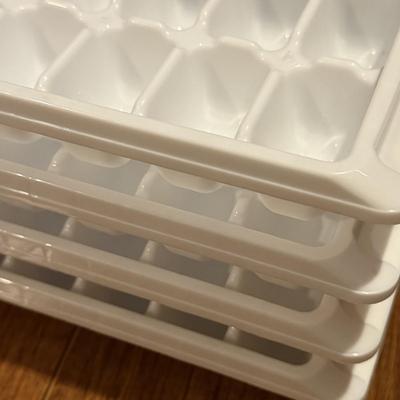 Rubbermaid Food Storage & More (K-HS)