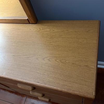 6 Drawer Dresser with Mirror