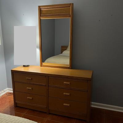 6 Drawer Dresser with Mirror