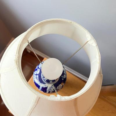 Blue White Cherry Blossom Table lamp