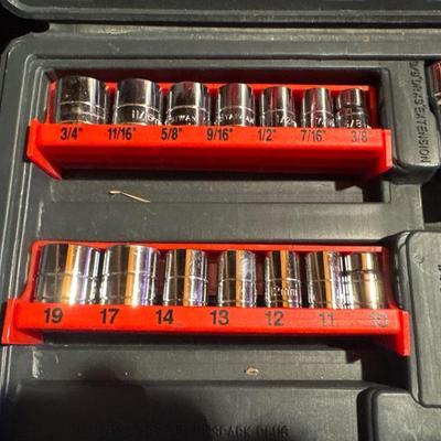 Socket set with extra sockets