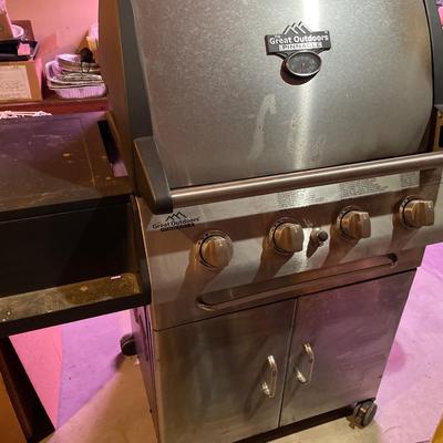 Great outdoors, pinnacle Propane grill