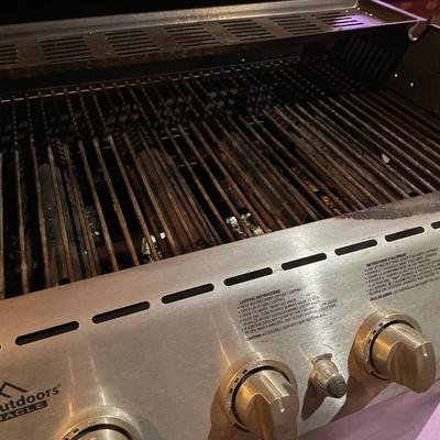 Great outdoors, pinnacle Propane grill