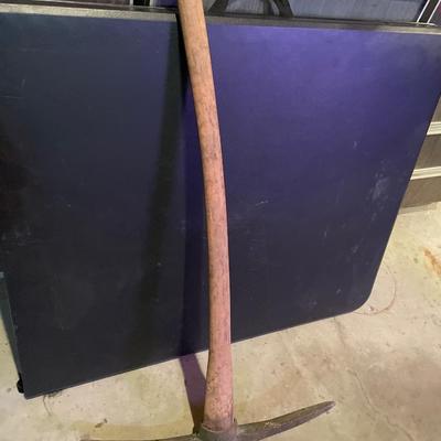 Pick axe