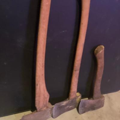 3 different size handle axes