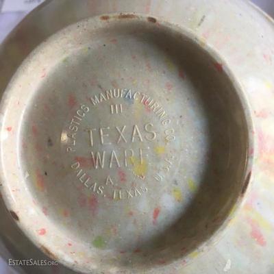 Lot 110 - Texas-ware Melmac Confetti Bowls