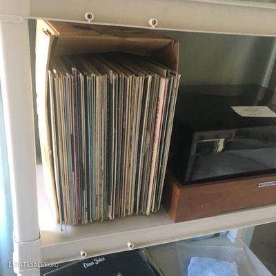Lot 79 - Realistic turntable & records