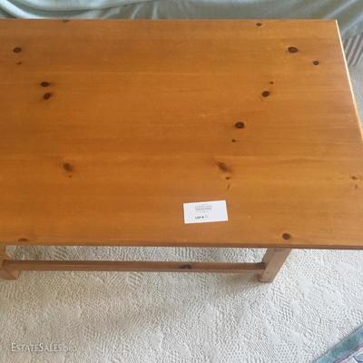 Lot 81 - Coffee Table