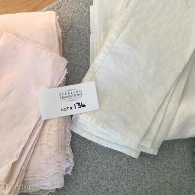 Lot 136 - Misc Kitchen Linens & Placemats  