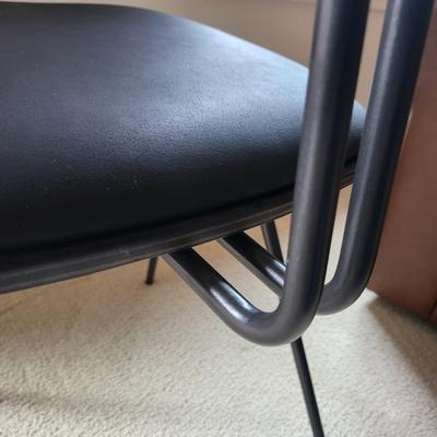 Nuevo Giada Black Leather Dining Or Lobby Chair $250+ Value (#1)