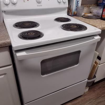 Hotpoint Four Burner Electric Stove Oven