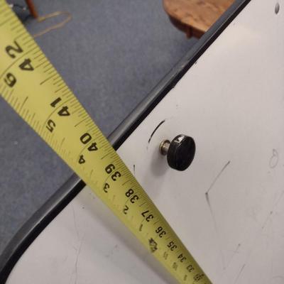 Dry Erase Board on Aluminum Tripod