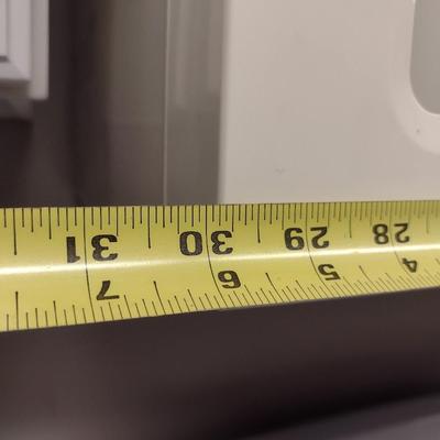 Undercabinet Microwave Oven